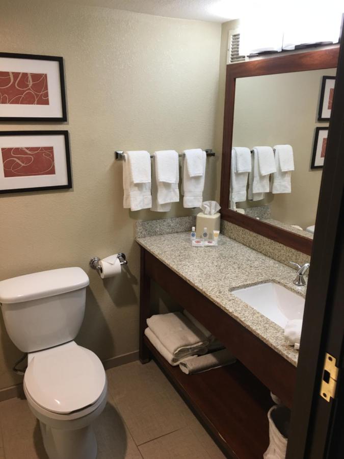 Comfort Suites Near Potomac Mills Γούντμπριτζ Εξωτερικό φωτογραφία
