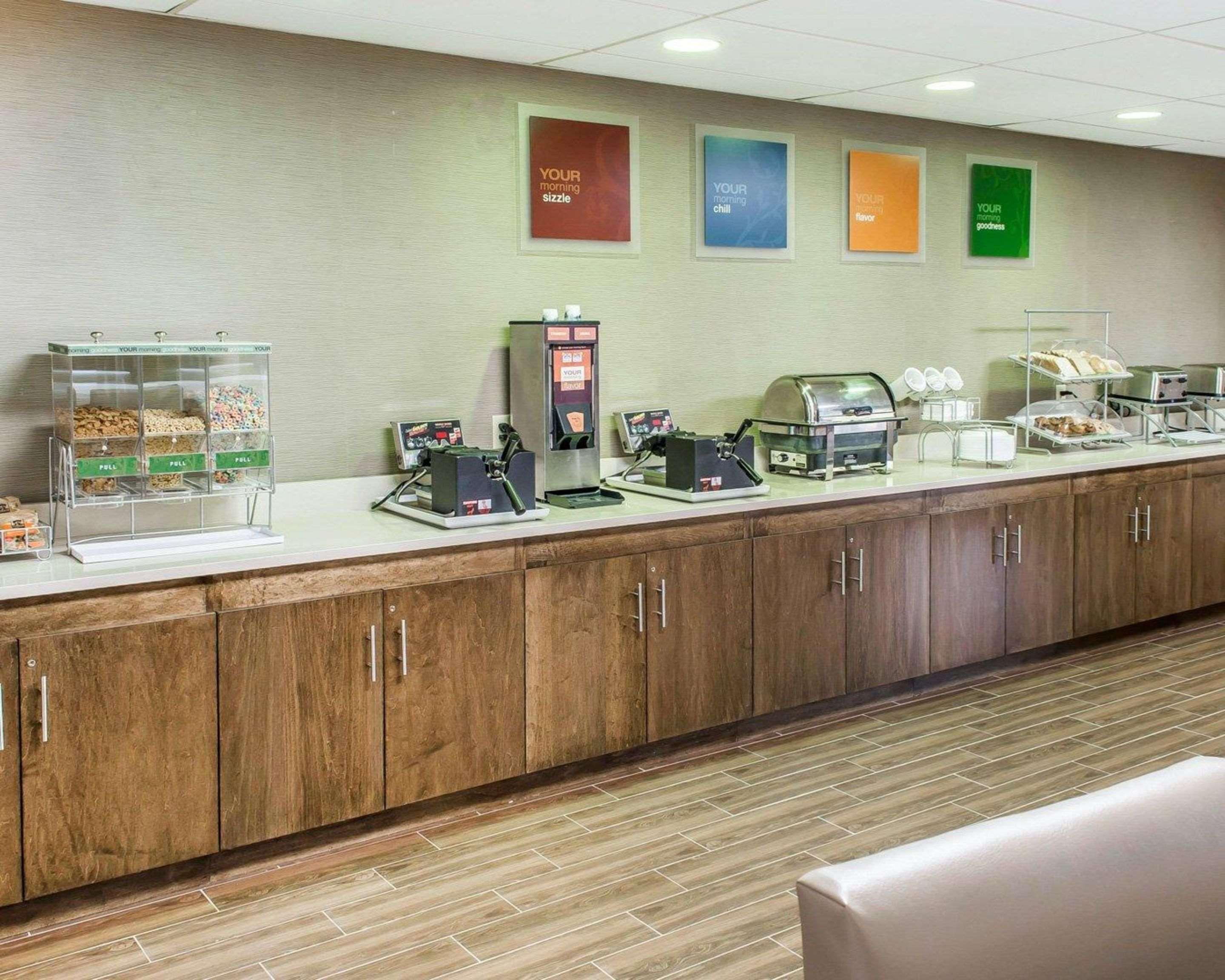 Comfort Suites Near Potomac Mills Γούντμπριτζ Εξωτερικό φωτογραφία