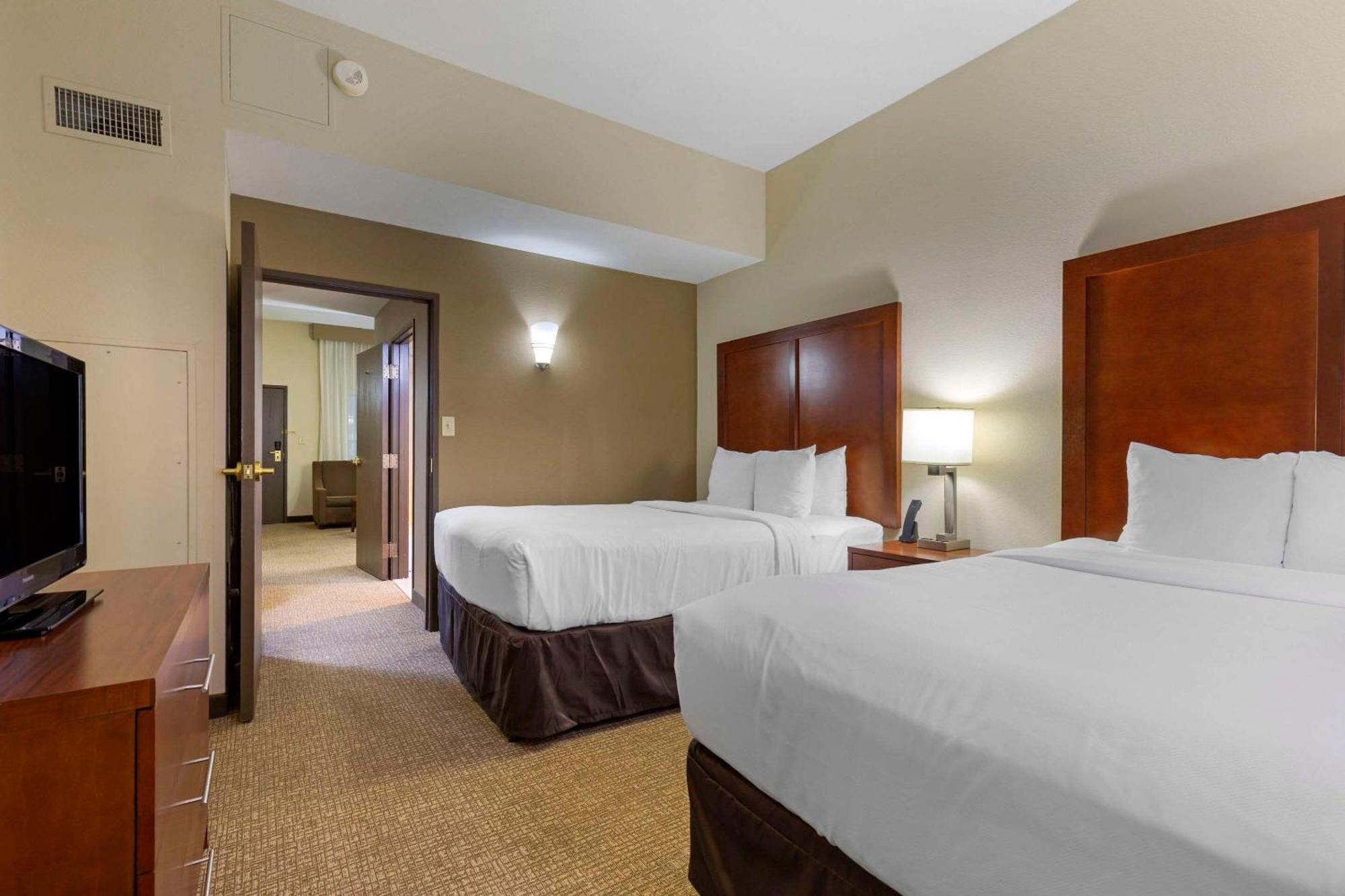 Comfort Suites Near Potomac Mills Γούντμπριτζ Εξωτερικό φωτογραφία
