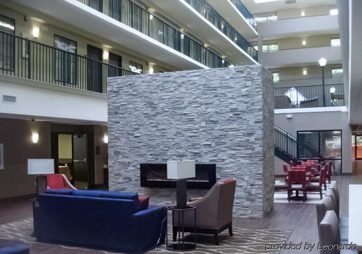 Comfort Suites Near Potomac Mills Γούντμπριτζ Εξωτερικό φωτογραφία