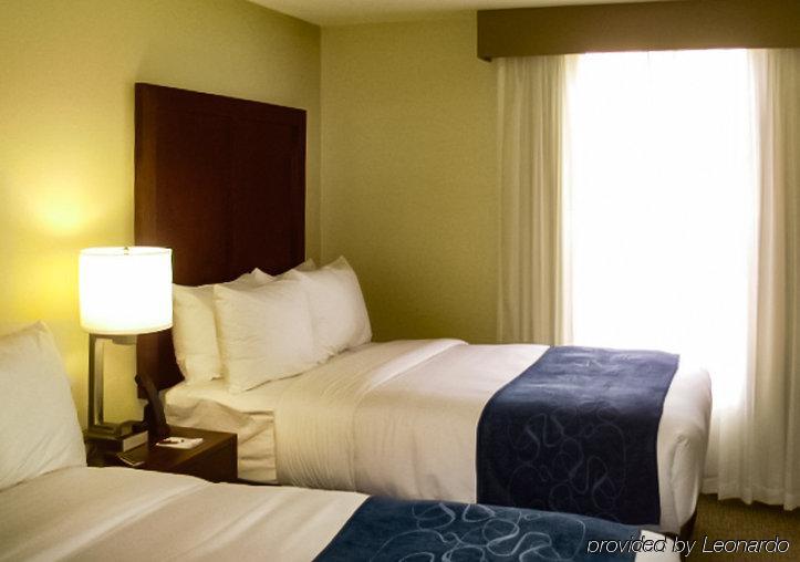 Comfort Suites Near Potomac Mills Γούντμπριτζ Εξωτερικό φωτογραφία
