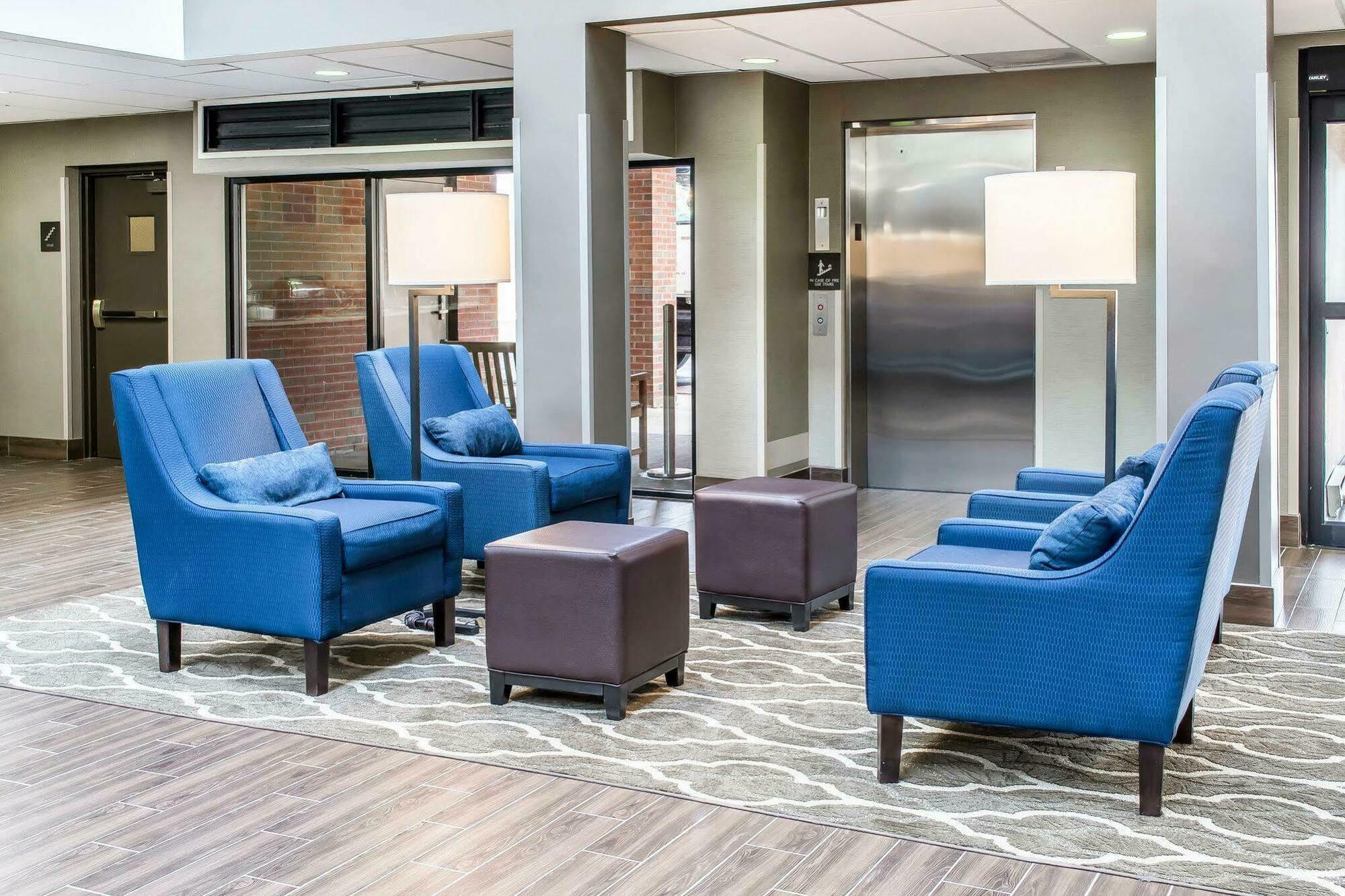 Comfort Suites Near Potomac Mills Γούντμπριτζ Εξωτερικό φωτογραφία